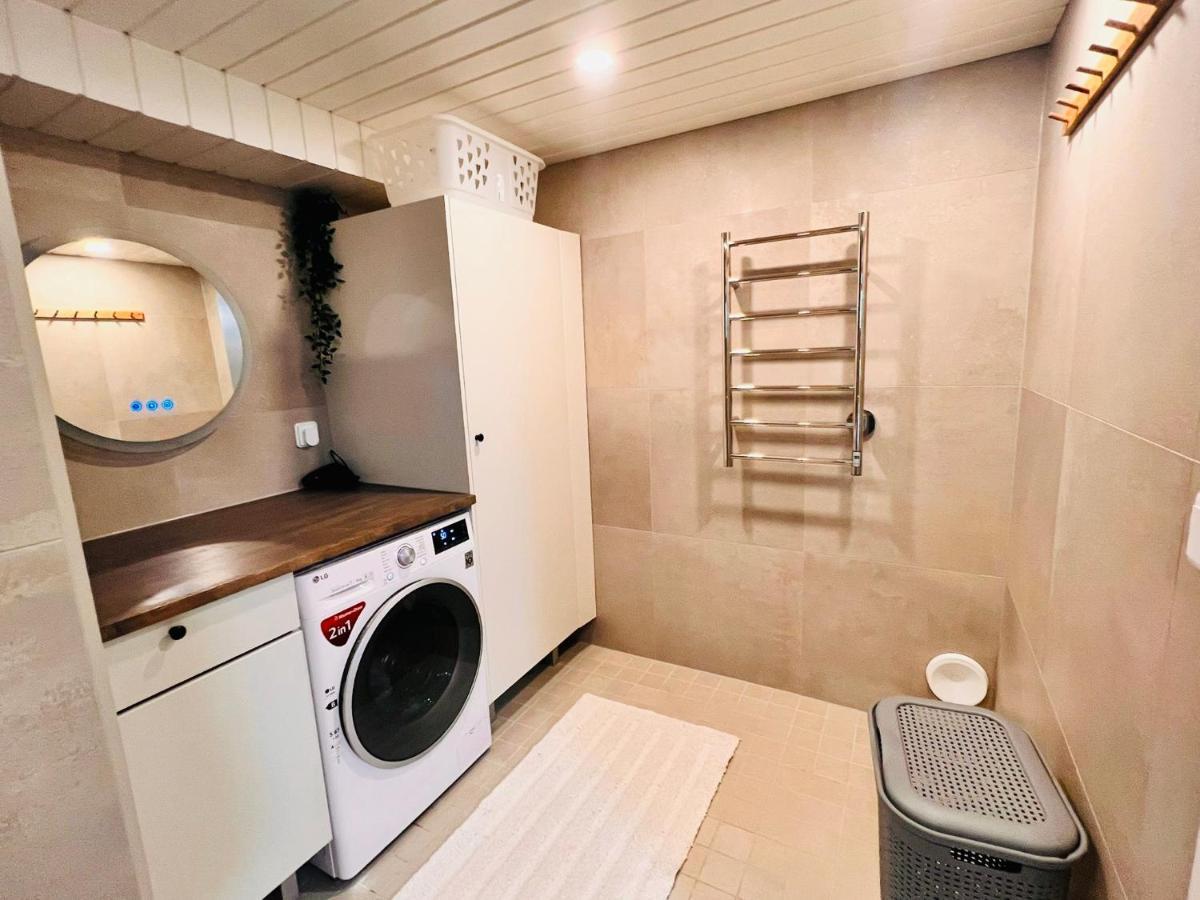 Welcoming Shared Room With Free Parking And Sauna Vantaa Exterior foto