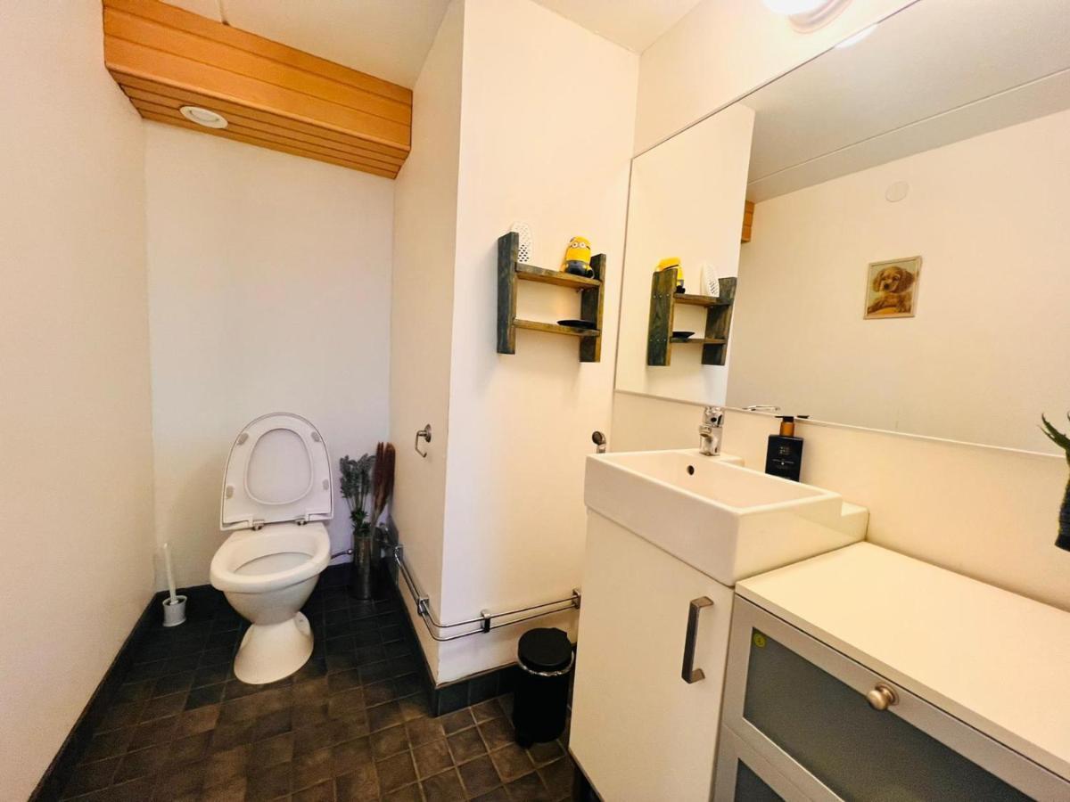 Welcoming Shared Room With Free Parking And Sauna Vantaa Exterior foto